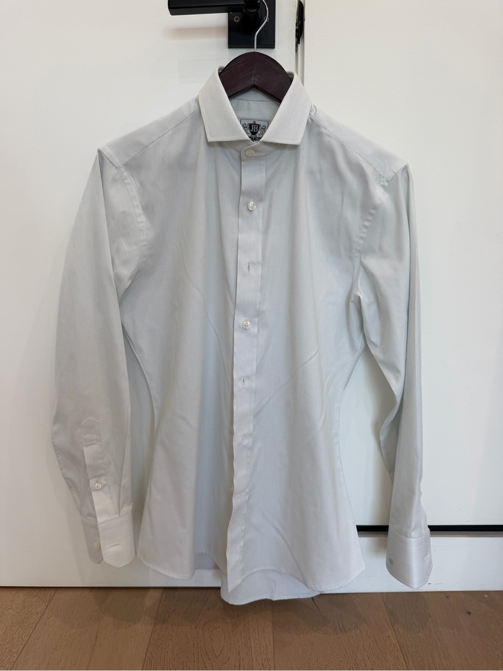 Tailored White Dress Shirt with Contrast Collar -